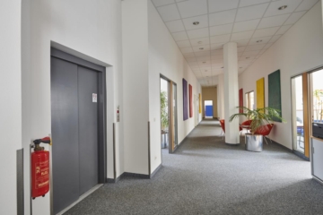 Individuell gestaltbare Büroflächen auf dem ehemaligen Kodak-Areal - Flur EG (74670)