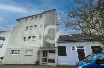 RESERVIERT | Wohn- und Geschäftshaus in zentraler Lage von Kornwestheim - Hofansicht (90057)