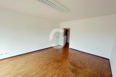 Lichtdurchflutete Gewerbefläche mit Terrasse in Stuttgart-Feuerbach – 176 m² - Bürofläche (99332)
