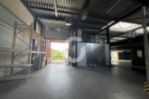 Bild - Moderne Lager-/Produktionshalle mit Büro