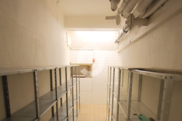 Lagerfläche in S-West – Lastenaufzug/ überdachte Andienung - Lager (95194)