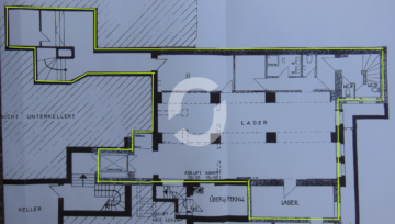 Lagerfläche in S-West – Lastenaufzug/ überdachte Andienung - Grundriss markiert (92726)