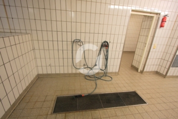 Lagerfläche in S-West – Lastenaufzug/ überdachte Andienung - Lager (92463)