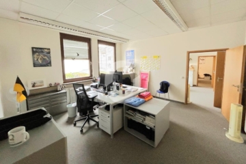 Helle Büroflächen in bester Lage - Büro (94247)