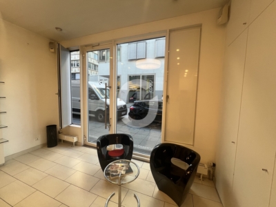Bestehende, vollständig ausgestattete Friseurfläche in zentraler Stuttgarter Innenstadtlage - Ladenfläche (100099)