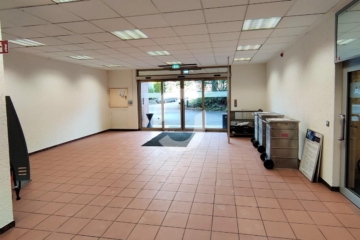 K² – Büro-/Ärztehaus in Sindelfingen - Eingangsbereich UG (86343)