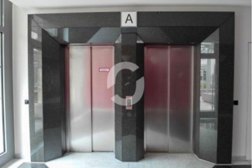 Flexibel aufteilbare Büroflächen im Office-Center - Aufzug (79217)