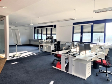 Gepflegte Büroflächen in Stuttgart-Weilimdorf - Innenansicht (78417)