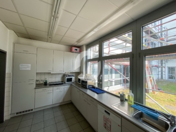 Bürofläche direkt am Bahnhof Bad Cannstatt – Top-Lage mit perfekter Anbindung - Teeküche (91522)