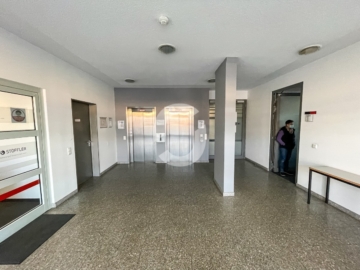 Bürofläche direkt am Bahnhof Bad Cannstatt – Top-Lage mit perfekter Anbindung - Büro (91529)