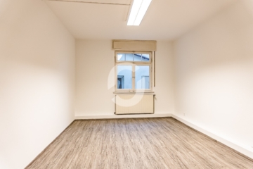 Großzügige Wohnfläche – ideal für Wohngemeinschaften - Wohnen (92475)