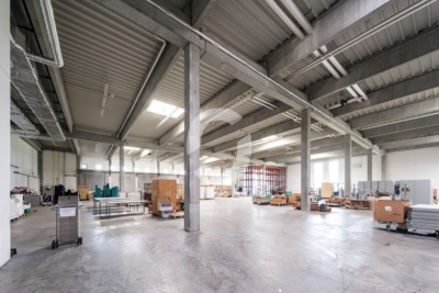 Lagerhalle 1.873 m² mit 8 Rampentoren – 6,20 m Höhe, Denkendorf bei Stuttgart - Impression (98539)