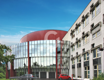 Attraktive Büro- und Praxisfläche – mit direktem Anschluss an B10, 73734 Esslingen am Neckar, Bürohaus