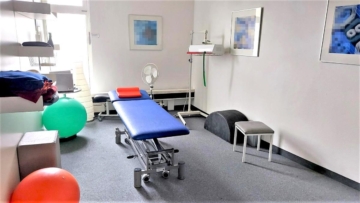 Attraktive Büro- und Praxisfläche – mit direktem Anschluss an B10 - Innenansicht (75344)