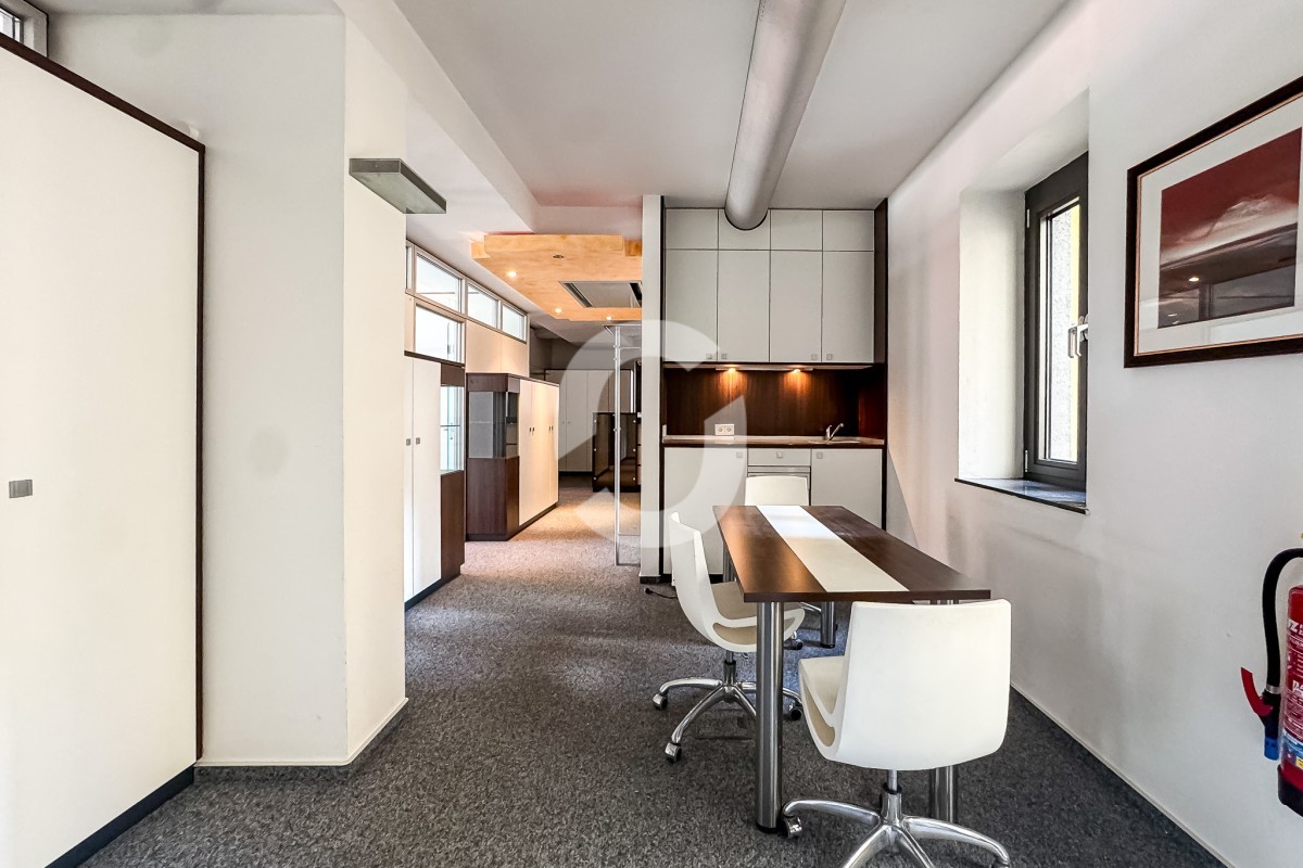 Büro