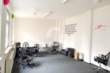 Stilvolles Loftbüro für kreative Köpfe – Erdgeschoss, 151 m² - Büro (83644)