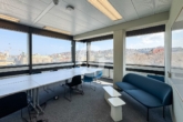 Open-Space-Büro / Besprechungsraum - Schlossplatz-Blick: City-Büro in Stuttgart-Mitte mit Vollklimaanlage Untermietfläche