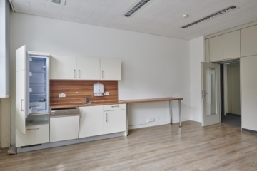 Büroflächen auf dem ehemaligen Kodak-Areal - Teeküche 2. OG (72462)