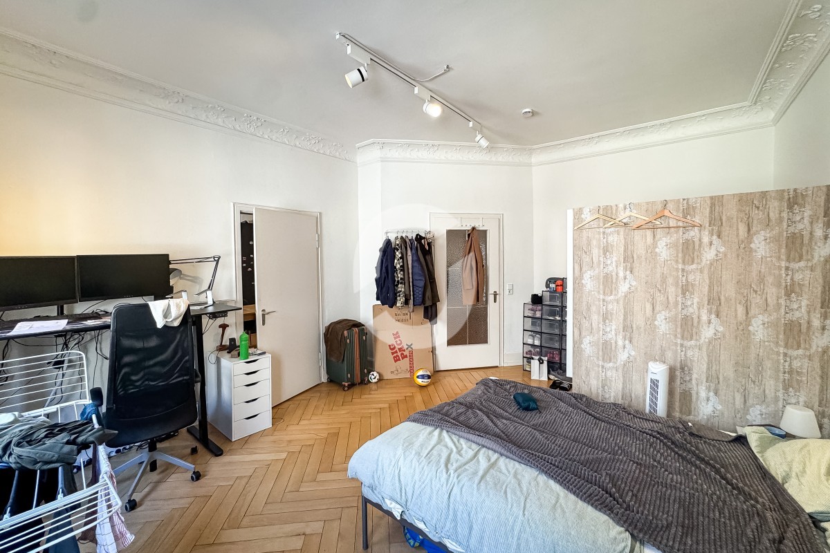 Schlafzimmer 1