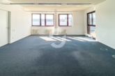 Büro - Modernisierte Büroflächen ab 300 m² in Top-Zustand