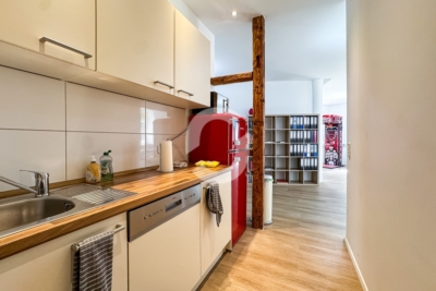 Charmantes Altbaubüro in Stuttgart-West – 100 m² | Parkett | frisch modernisiert - Teeküche (97696)