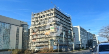 Ein ganzes Gebäude – nur für Sie – saniert - Außenansicht (92029)