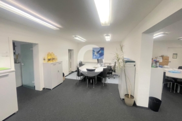 Modernisierte Kosmetik-/Praxisfläche mit Büro in zentraler Lage - Büro (89974)