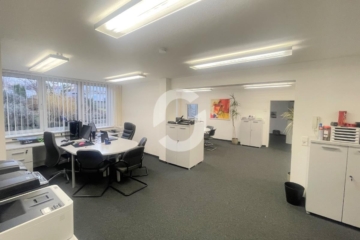 Modernisierte Kosmetik-/Praxisfläche mit Büro in zentraler Lage - Büro (82234)