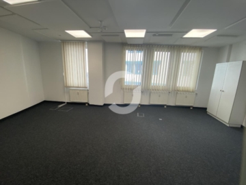 Büro: Top-Anbindung, sofort bezugsfertig! - Büro (96055)