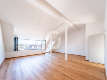 Stilvolle Stadtwohnung mit Panoramablick über Stuttgart, 70184 Stuttgart, Etagenwohnung