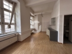 Bild - Loft – Yoga oder Büro