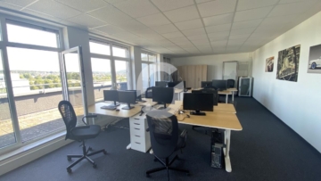 Bürofläche inkl. Testgarage - Bild (89729)