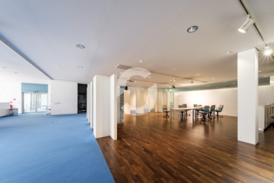 Showroom 1.724 m² mit Rundfassade – ebenerdig, Denkendorf bei Stuttgart, ab sofort - Impression (98512)