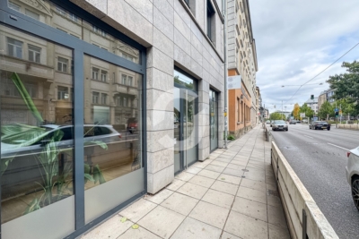 Arbeiten nahe Marienplatz | Modernes Büro in Stuttgart | Stellplätze - image00012 (98357)