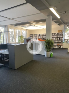 Bürofläche neben Daimler Headquarter - Impression (75507)