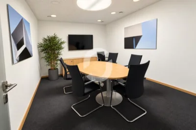 Helle Bürofläche mit 195 m² in Stuttgart-Mitte - Besprechungsraum (100665)