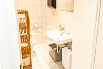 EG-Einheit – direkt im Hinterhof mitten im Westen - EG SANITÄR (89389)