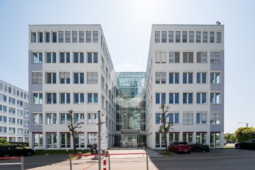 STEP 1 – Exzellente Aussicht & individueller Ausbau nach Mieterwunsch, 70563 Stuttgart, Vaihingen, Bürohaus