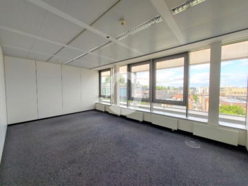 Urban arbeiten am Rotebühlplatz – top angebundene Büroflächen ab 498 m² - 20220607_152105 (93159)