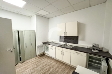 Helle & flexibel nutzbare Ladenfläche in Kaiserbau Göppingen - Teeküche (90967)