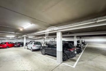 Helle & flexibel nutzbare Ladenfläche in Kaiserbau Göppingen - Mitarbeiter Stellplätze (90969)