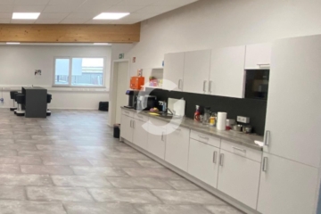 Bürofläche mit Blick ins Grüne - Imp 5 (82051)