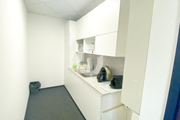 Bürofläche inkl. Testgarage - Bild (89700)