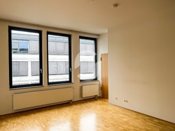 Maisonette-Wohnung im beliebten Stuttgarter Bosch-Areal (unmöbiliert) - Schlafbereich (86324)