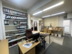 Büro / Empfang - Perfekt für Handwerker – Lagerhalle mit Büro im Stuttgarter Osten