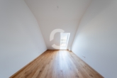 Schlafzimmer - Stilvolle Stadtwohnung mit Panoramablick über Stuttgart