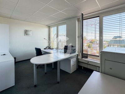 Moderne Büroflächen in Stuttgart-Sillenbuch | Top ÖPNV-Anbindung - Büro (97330)