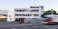 Titelbild - Helle Hallenflächen in Bad-Cannstadt