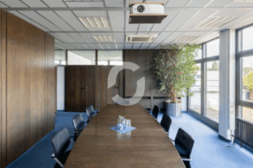 Helle Büroflächen in Bad-Cannstadt - Büroräume (84708)