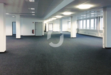 Attraktive Vakanzen im Haus der Wirtschaft – Sindelfingen - Innenansicht 2 (77427)